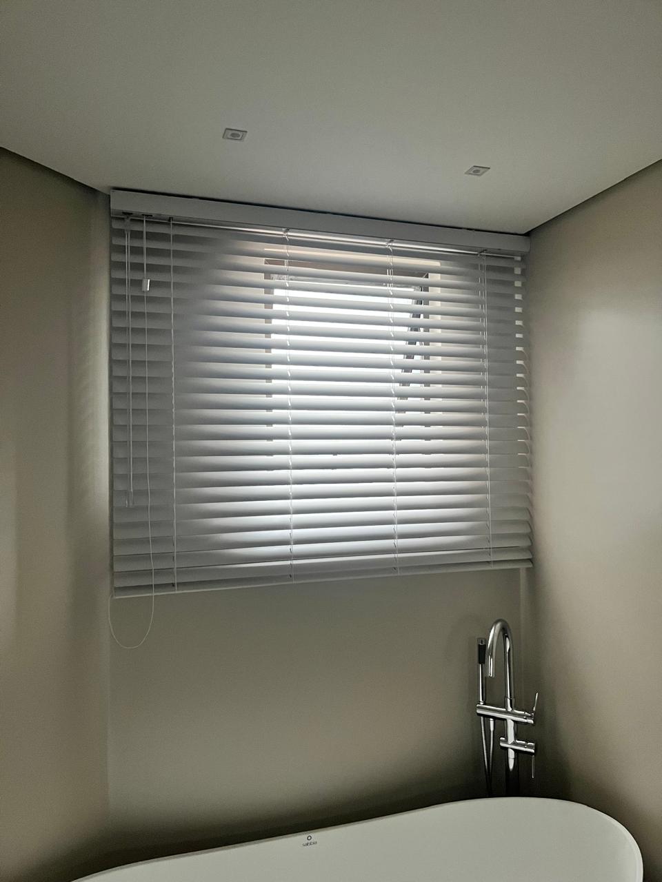 Cortina com amarração